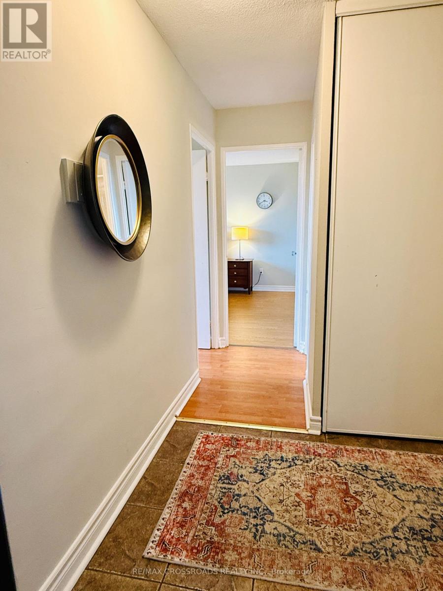 202 - 20 Edgecliff Golfway, Toronto, Ontario  M3C 3A4 - Photo 11 - C12429757