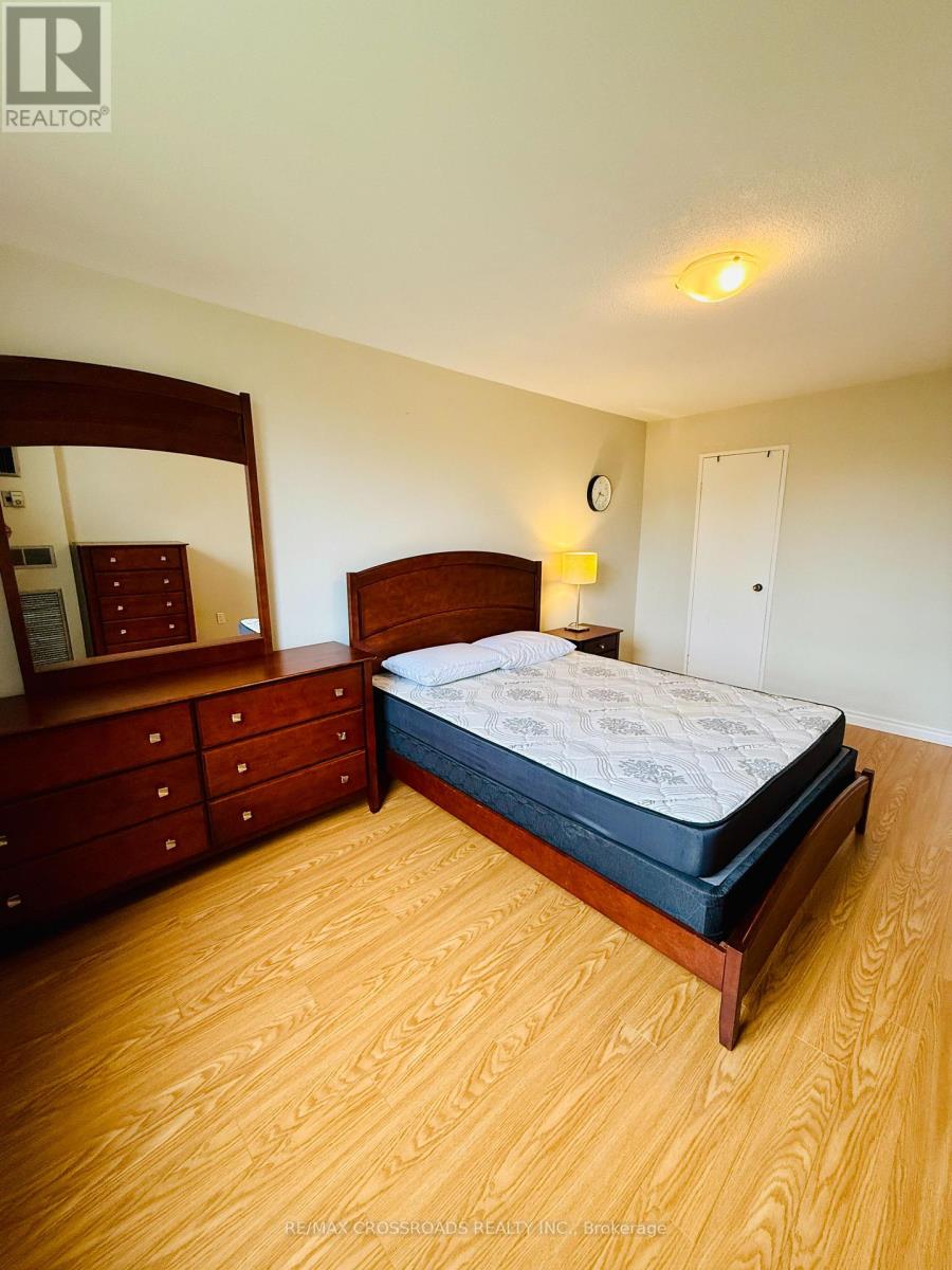 202 - 20 Edgecliff Golfway, Toronto, Ontario  M3C 3A4 - Photo 14 - C12429757
