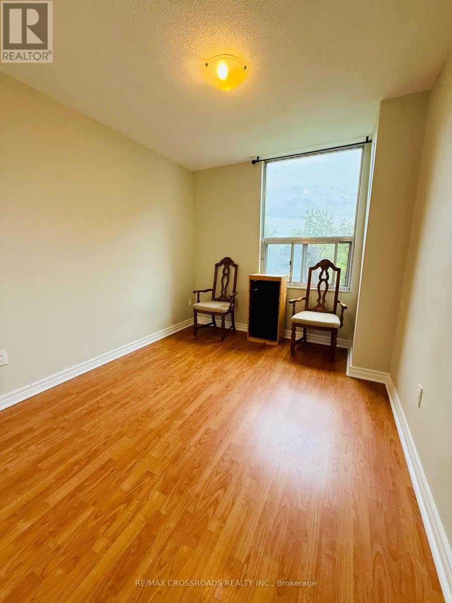 202 - 20 Edgecliff Golfway, Toronto, Ontario  M3C 3A4 - Photo 20 - C12429757