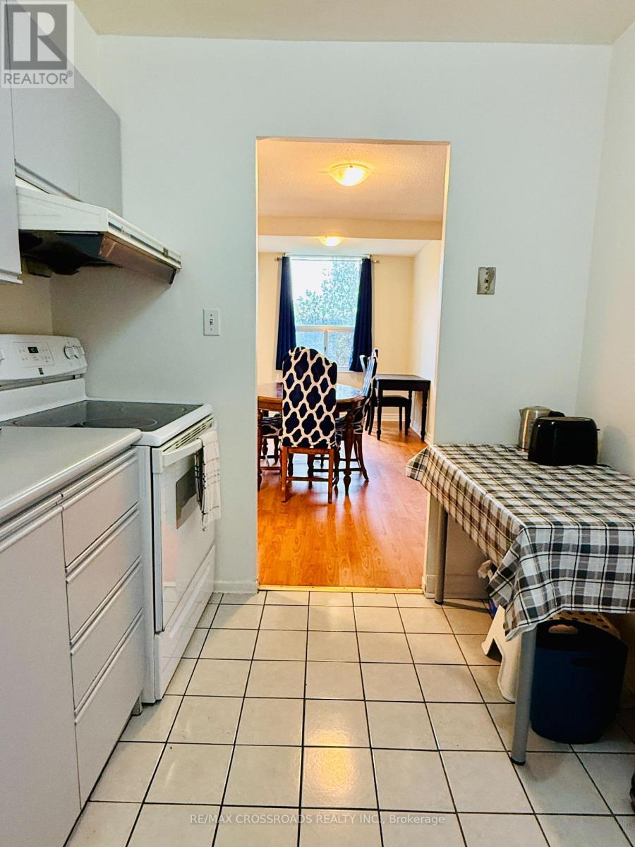 202 - 20 Edgecliff Golfway, Toronto, Ontario  M3C 3A4 - Photo 24 - C12429757