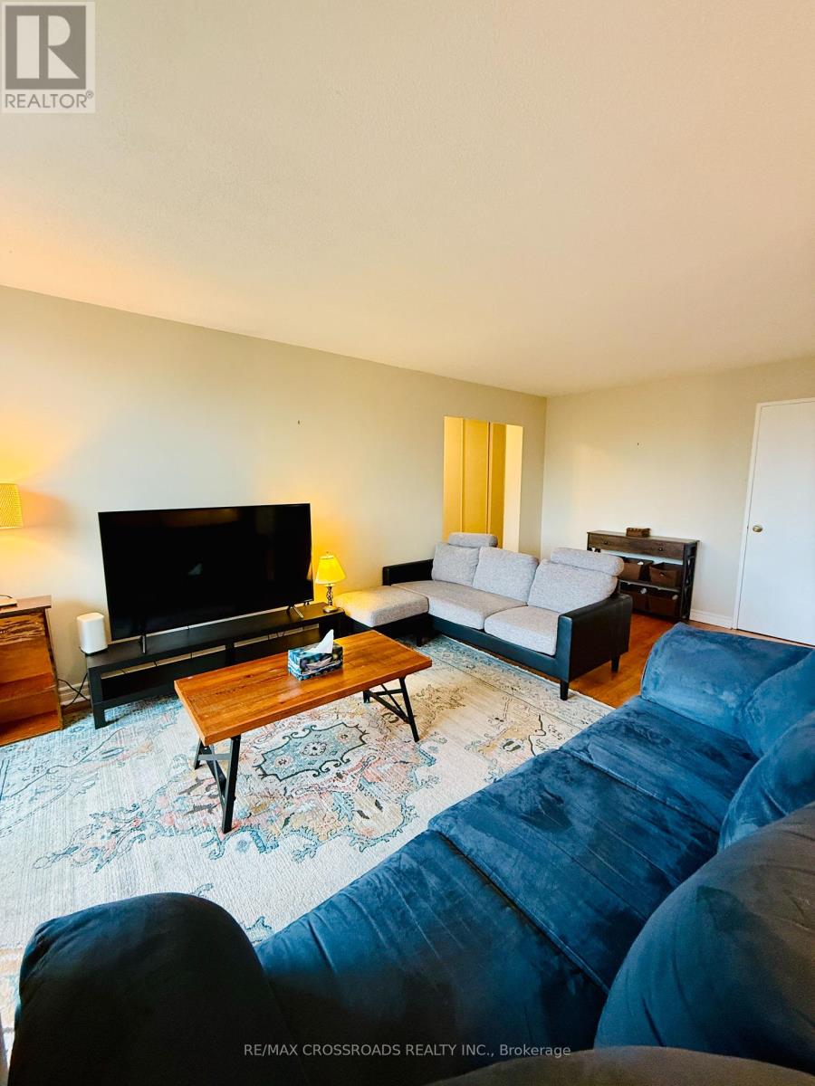 202 - 20 Edgecliff Golfway, Toronto, Ontario  M3C 3A4 - Photo 25 - C12429757