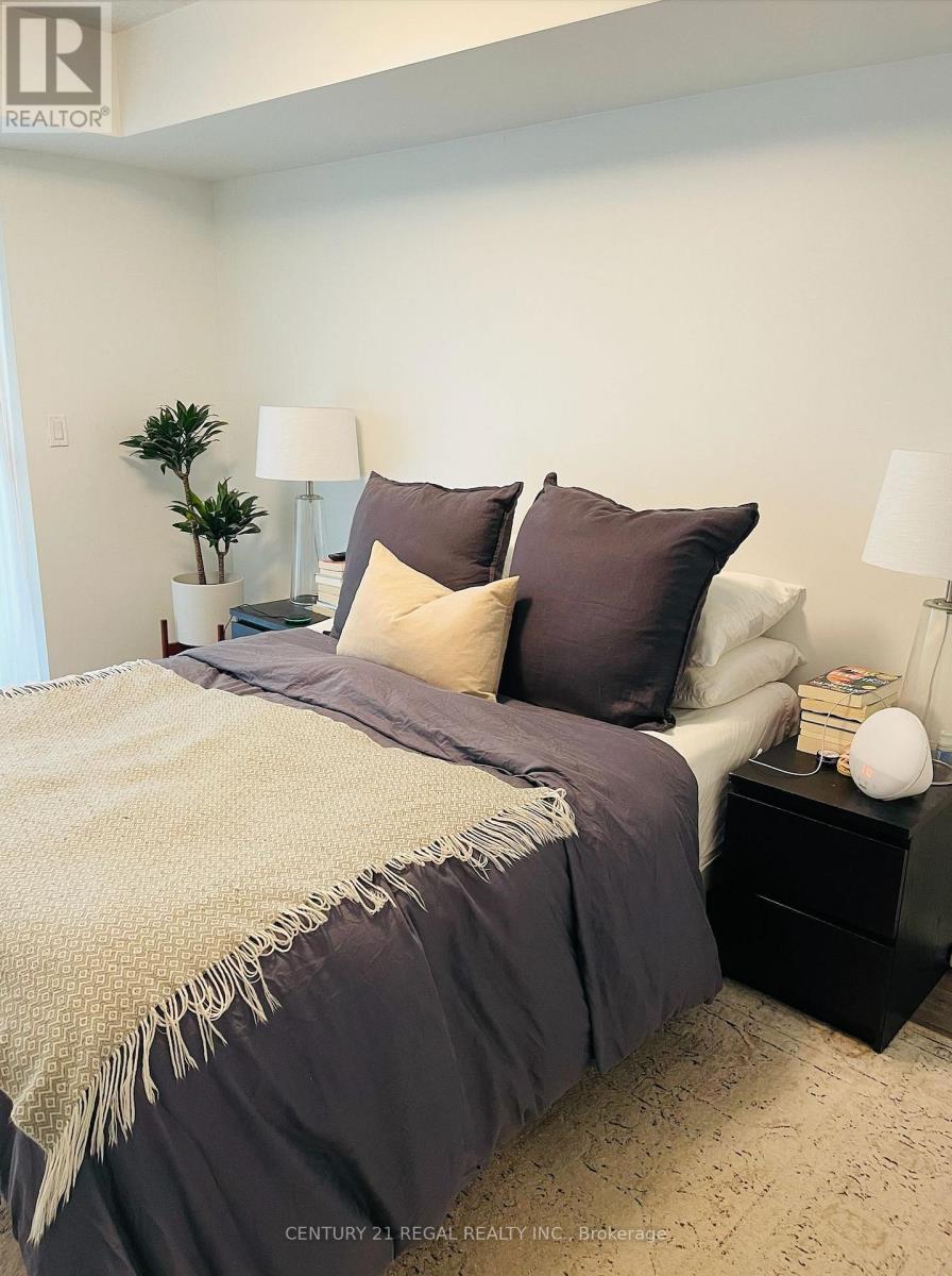Th73b - 75 East Liberty Street, Toronto, Ontario  M6K 3R3 - Photo 13 - C12429772
