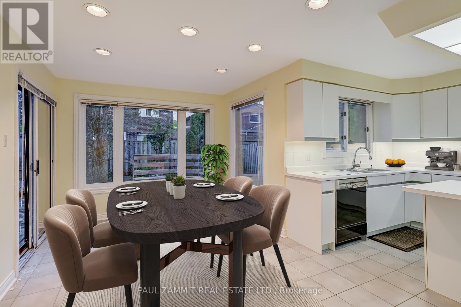 278 Green Lane, Markham, Ontario  L3T 7J1 - Photo 6 - N12407088