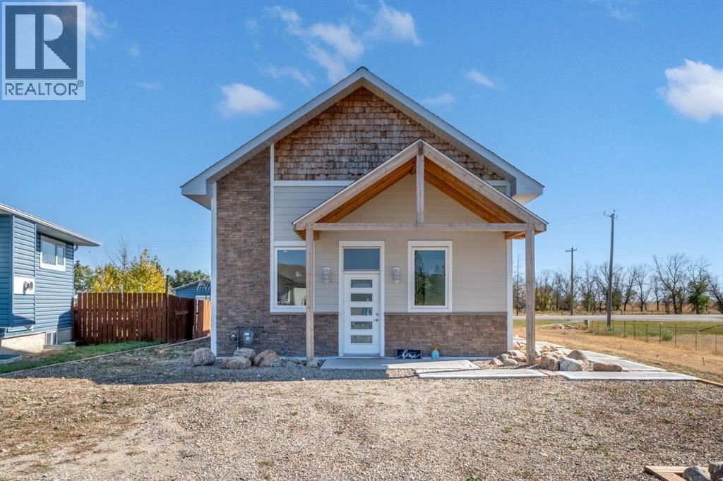 517 6a Street N, Champion, Alberta  T0L 0R0 - Photo 1 - A2258777