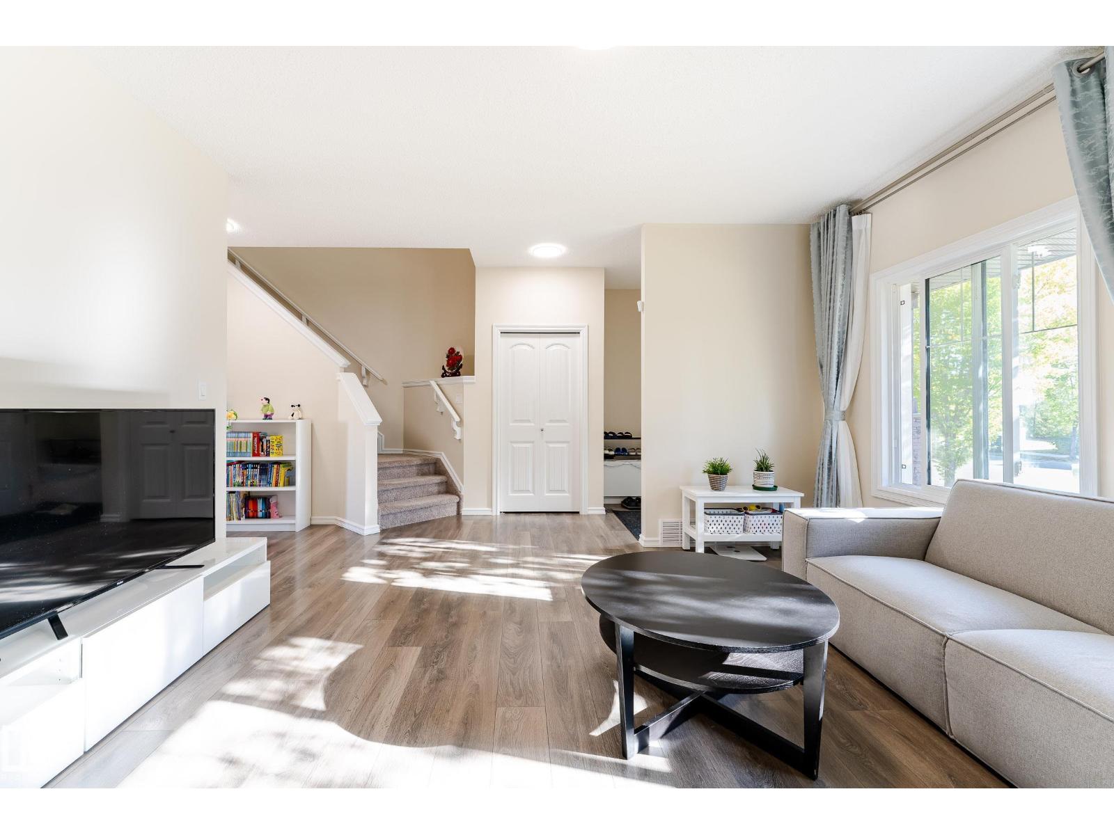 2120 Glenridding Way Sw, Edmonton, Alberta  T6W 2H4 - Photo 7 - E4459753