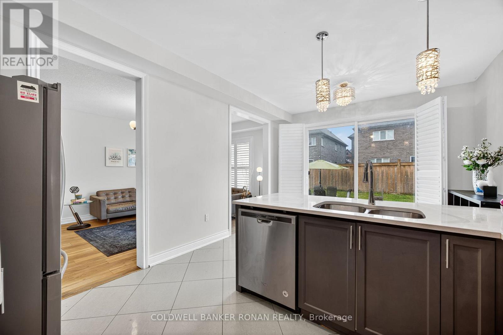 75 Morrison Avenue, New Tecumseth, Ontario  L9R 0R4 - Photo 22 - N12429741