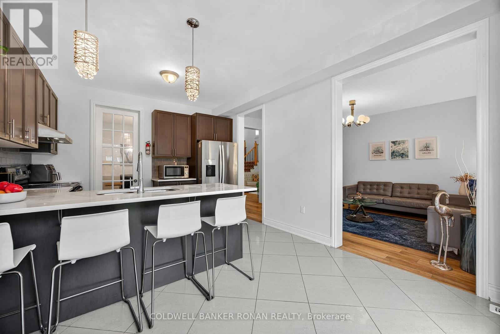 75 Morrison Avenue, New Tecumseth, Ontario  L9R 0R4 - Photo 24 - N12429741
