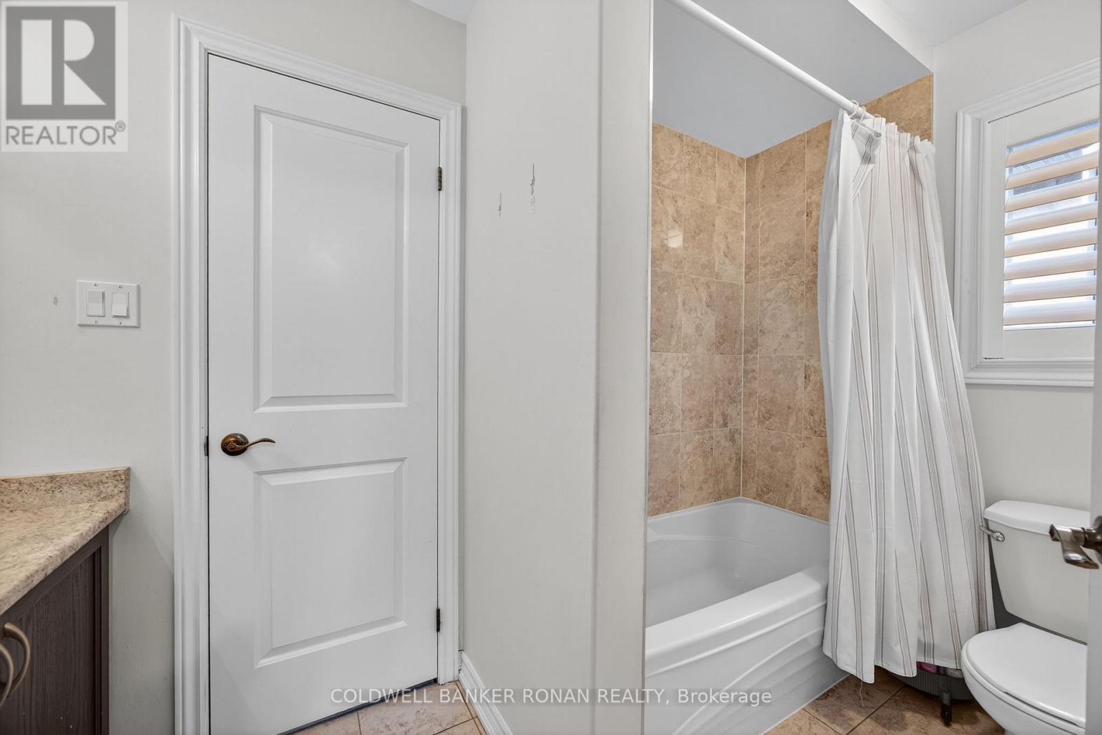 75 Morrison Avenue, New Tecumseth, Ontario  L9R 0R4 - Photo 37 - N12429741