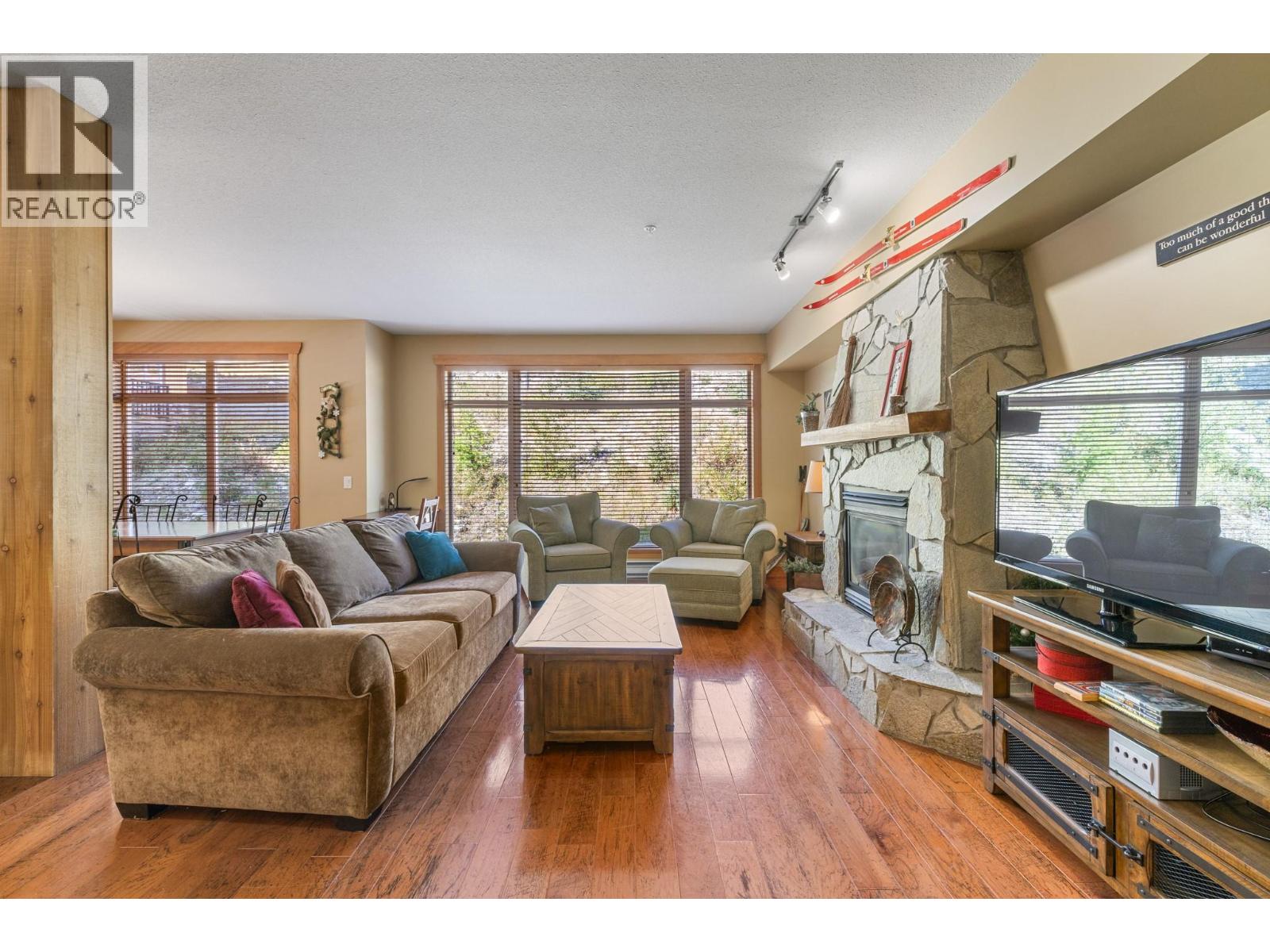 315 Whitehorse Lane Unit# 206, big white, British Columbia