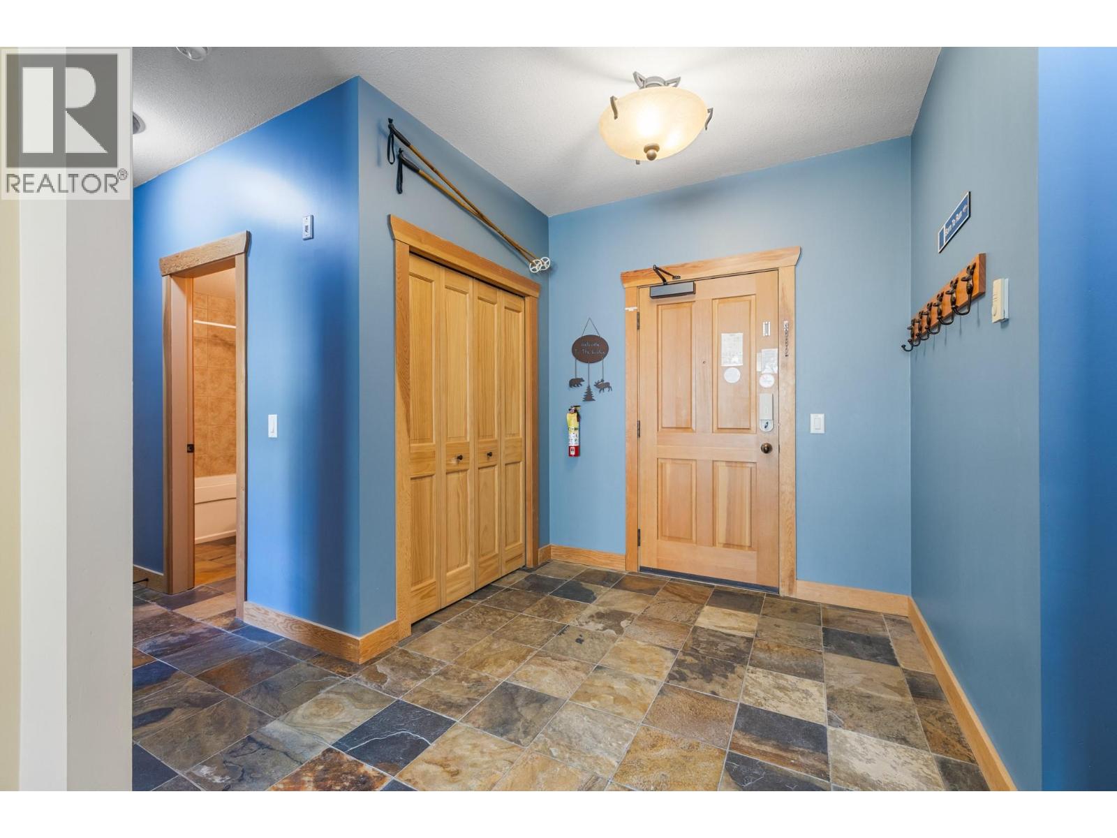 315 Whitehorse Lane Unit# 206 Big White Photo 11