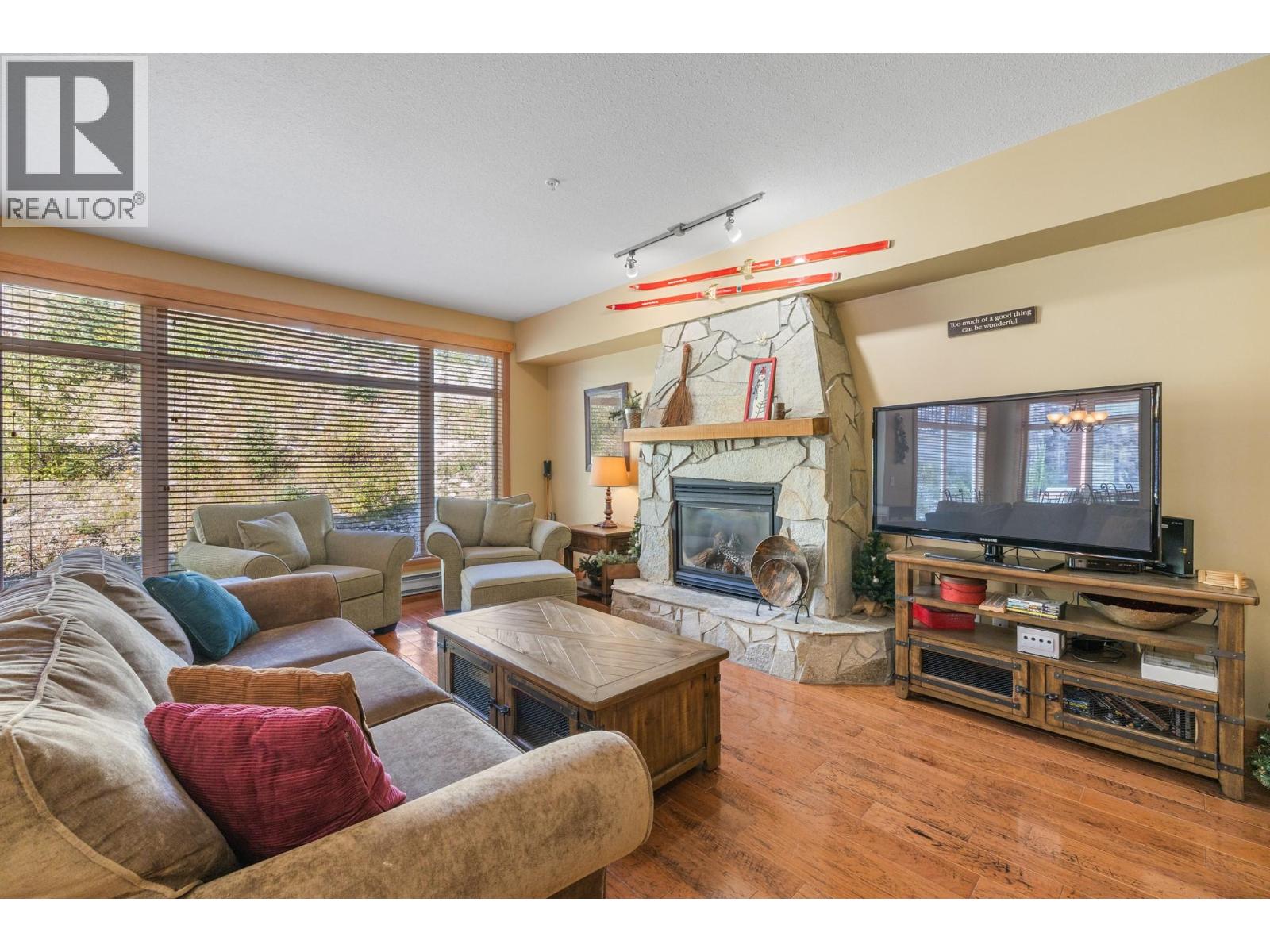 315 Whitehorse Lane Unit# 206 Big White Photo 3