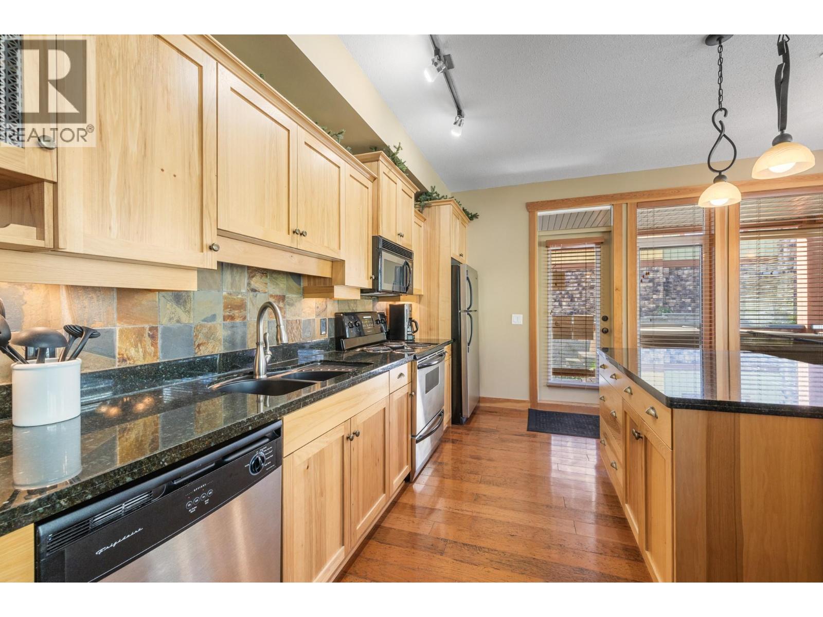 315 Whitehorse Lane Unit# 206 Big White Photo 9