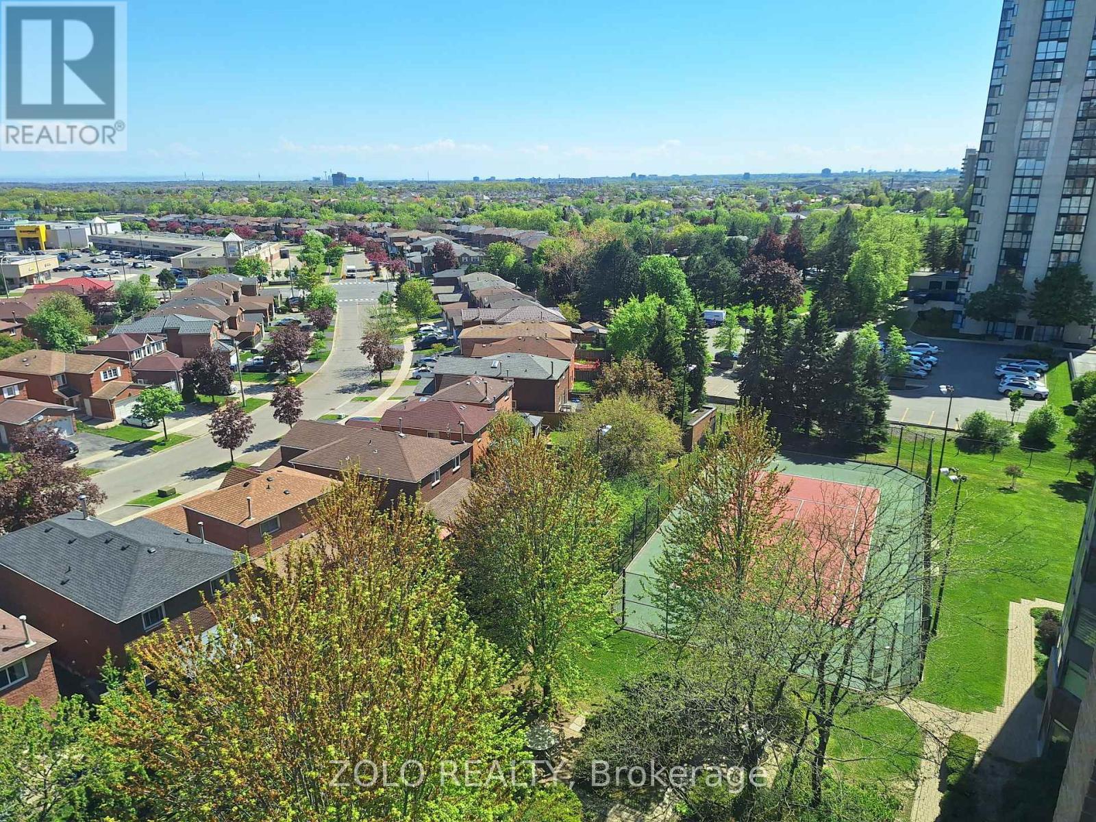 1001 - 300 Webb Drive, Mississauga, Ontario  L5B 3W3 - Photo 7 - W12429743