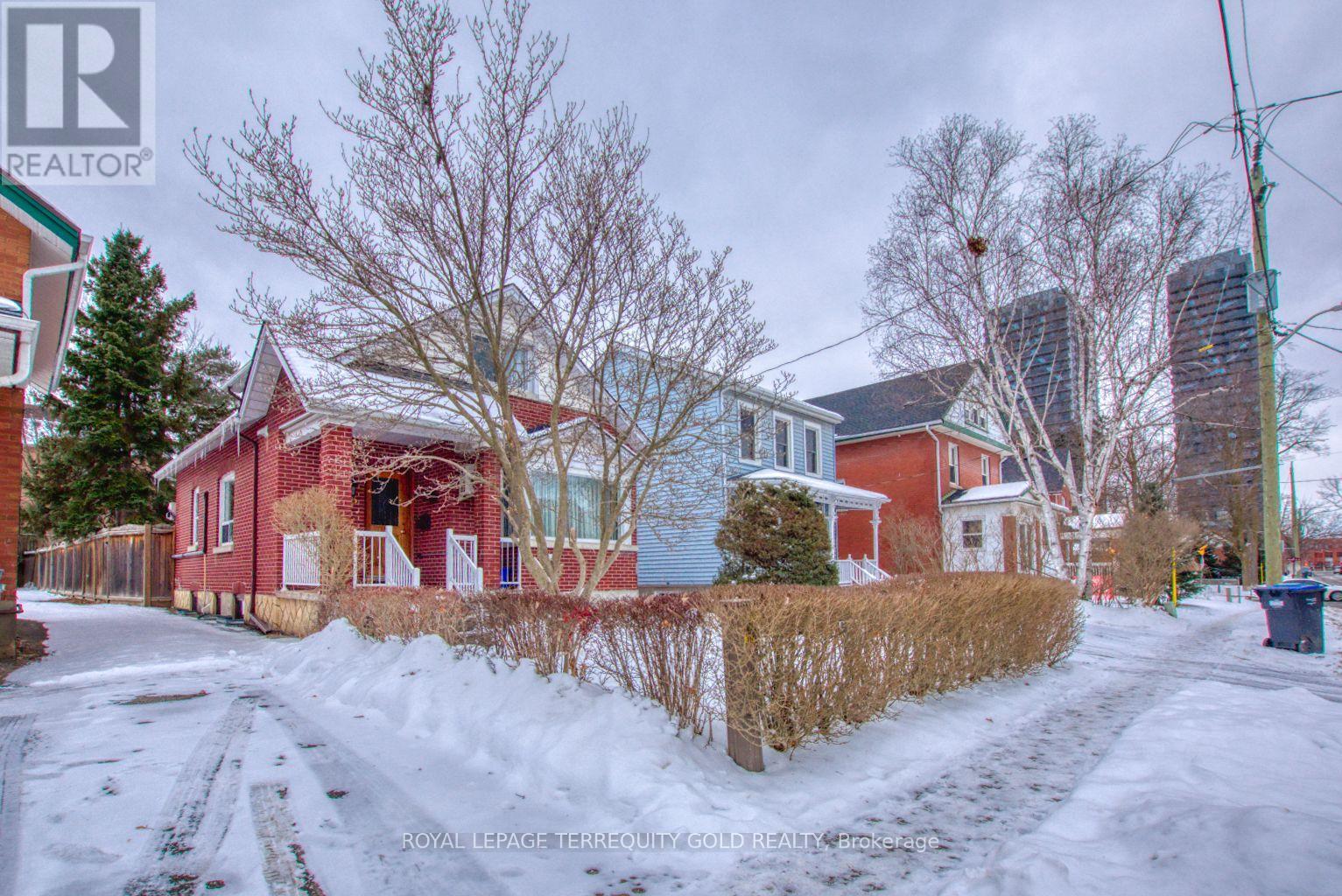 23 MILL STREET, Brampton, Ontario