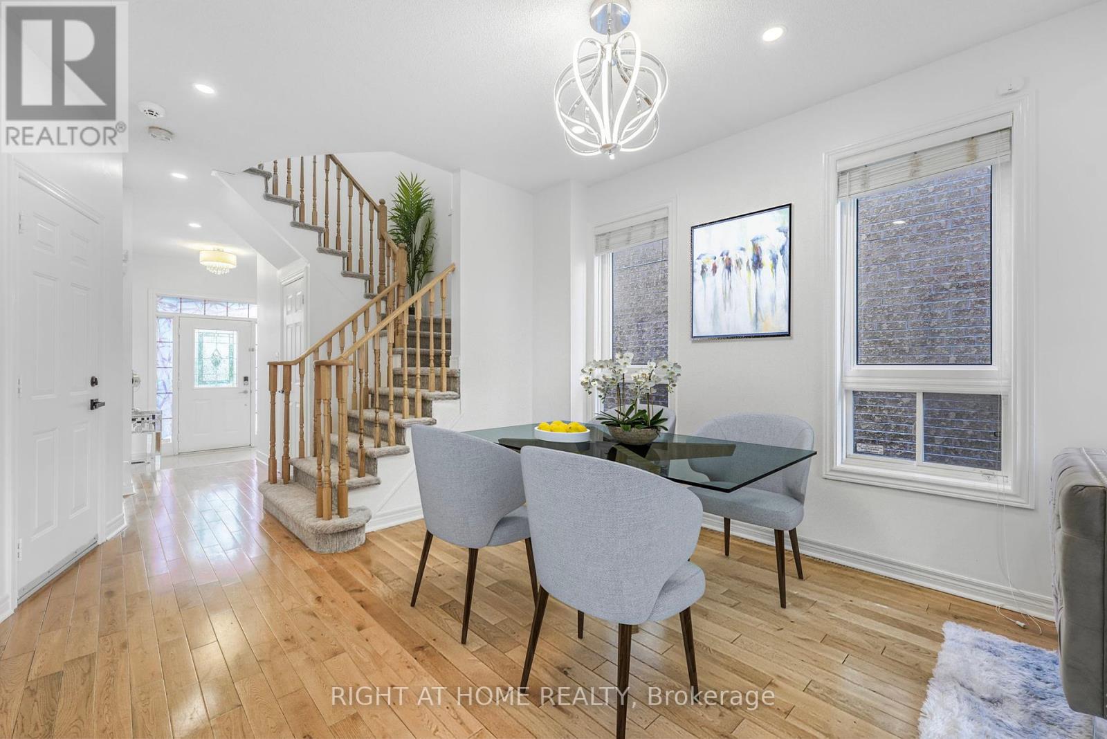 5651 Patron Cove E, Mississauga, Ontario  L5M 7G4 - Photo 7 - W12429797