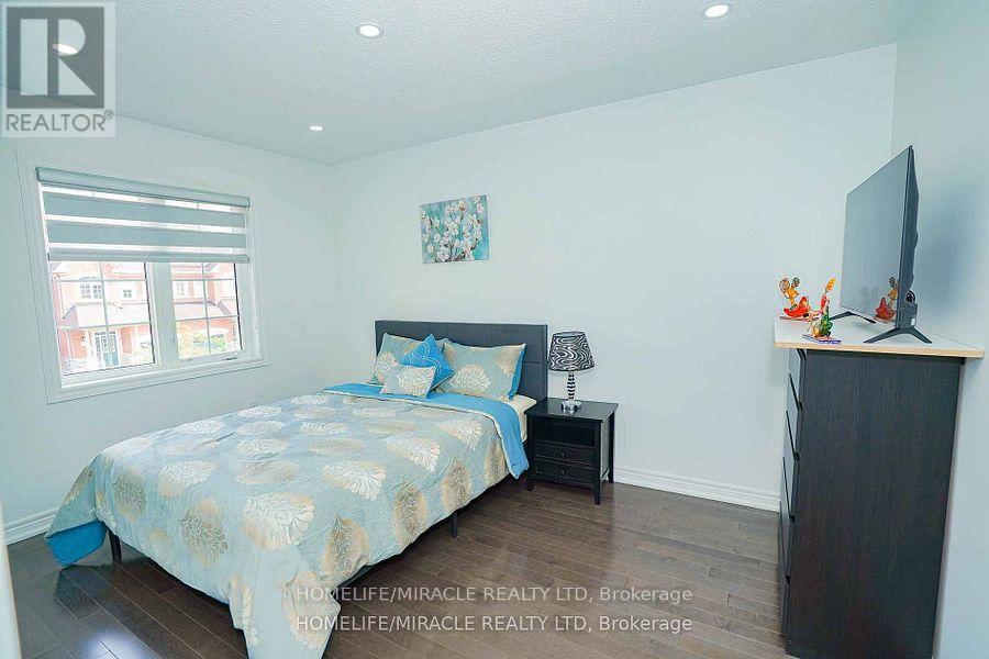 79 Lesabre Crescent, Brampton, Ontario  L6P 3Z9 - Photo 24 - W12429798