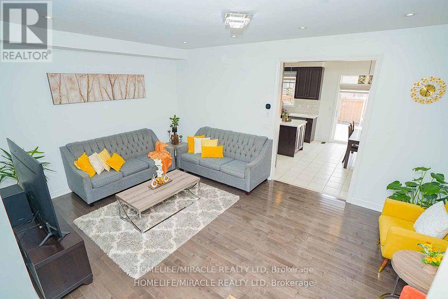 79 Lesabre Crescent, Brampton, Ontario  L6P 3Z9 - Photo 28 - W12429798