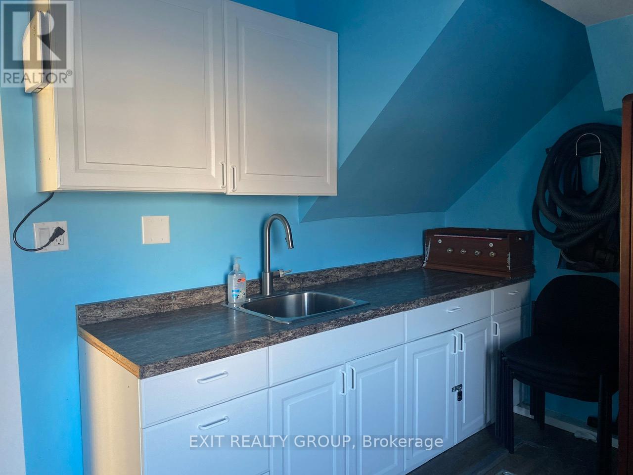 87 Prior Lane, Quinte West, Ontario  K0K 2C0 - Photo 18 - X12429851