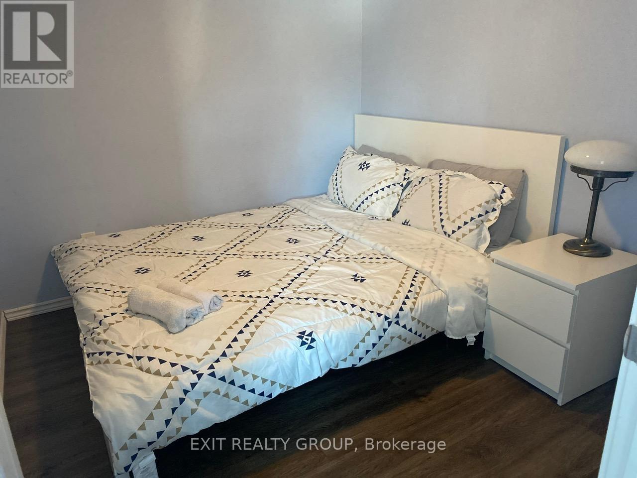 87 Prior Lane, Quinte West, Ontario  K0K 2C0 - Photo 25 - X12429851