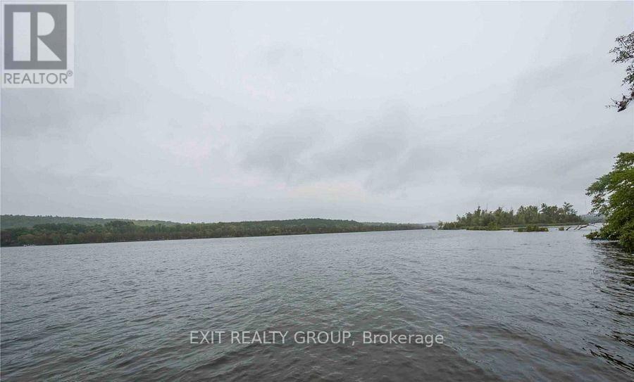 87 Prior Lane, Quinte West, Ontario  K0K 2C0 - Photo 3 - X12429851