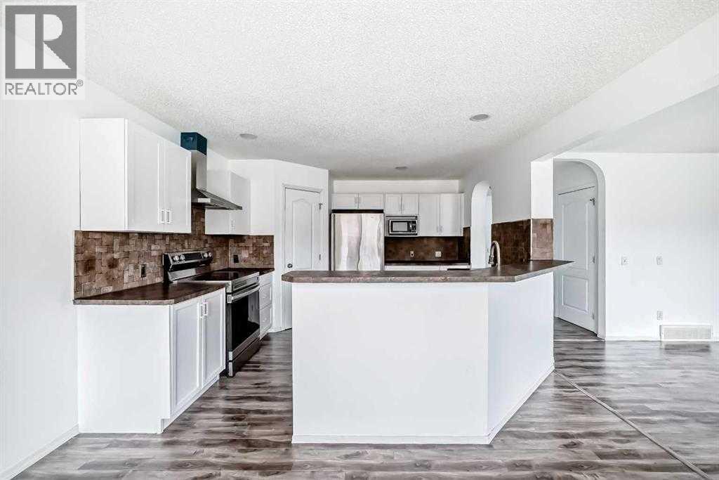 120 Springmere Grove, Chestermere, Alberta  T1X 0B5 - Photo 11 - A2256501