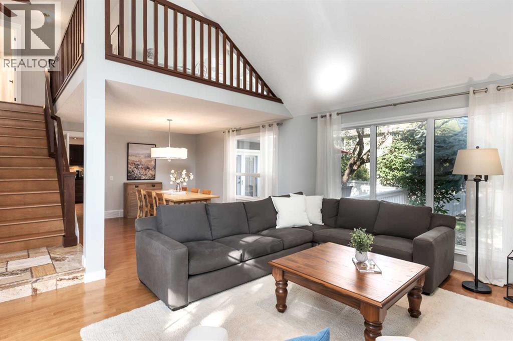 4 Wood Willow Place Sw, Calgary, Alberta  T2W 4H5 - Photo 6 - A2259333