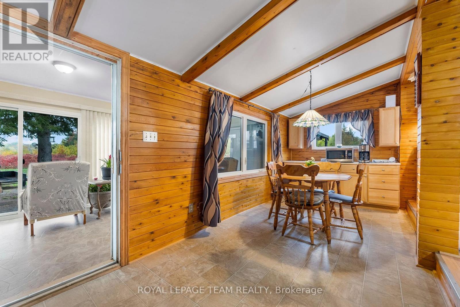 659 Stones Lake Road, Greater Madawaska, Ontario  K0J 1H0 - Photo 15 - X12429854