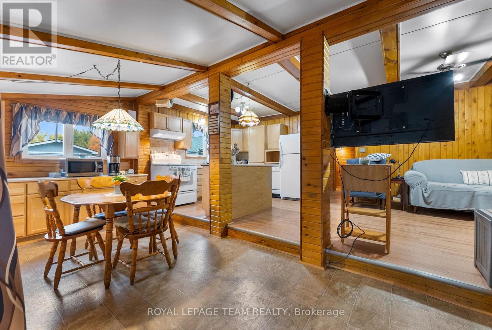 659 Stones Lake Road, Greater Madawaska, Ontario  K0J 1H0 - Photo 16 - X12429854