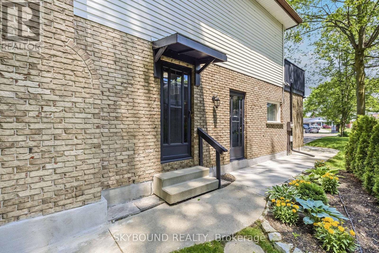 6 Roselawn Court, Norfolk, Ontario  N0A 1N4 - Photo 38 - X12429740