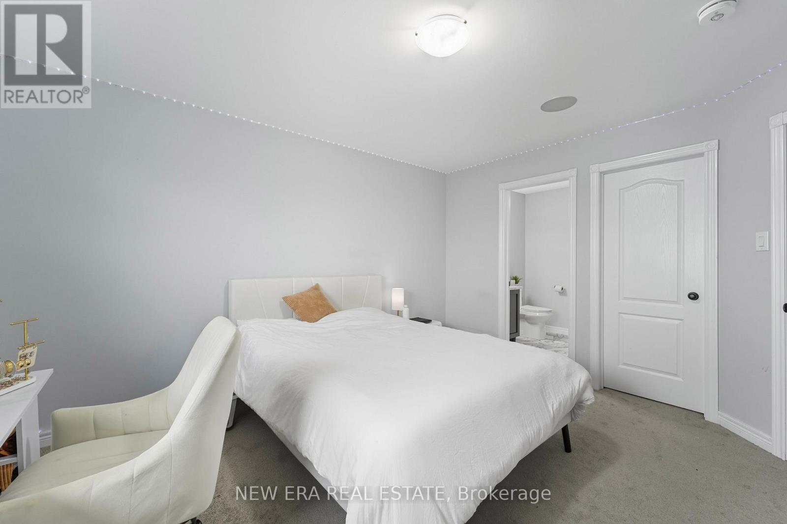 907 Bramford Terrace, Peterborough, Ontario  K9K 0H3 - Photo 13 - X12429789