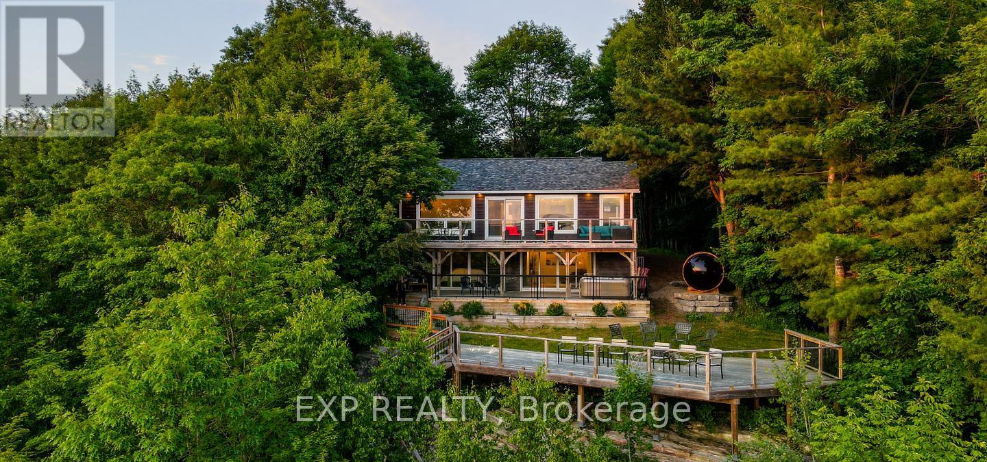 1047 WHYMAN ROAD, Algonquin Highlands, Ontario