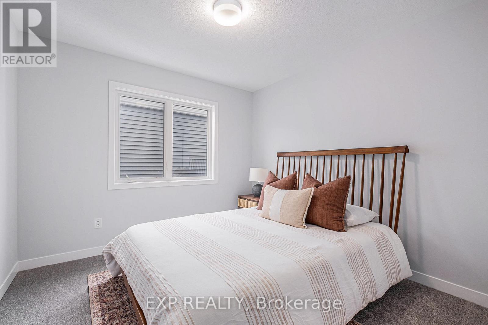 1025 De Pencier Drive, North Grenville, Ontario  K2S 0P9 - Photo 14 - X12429869