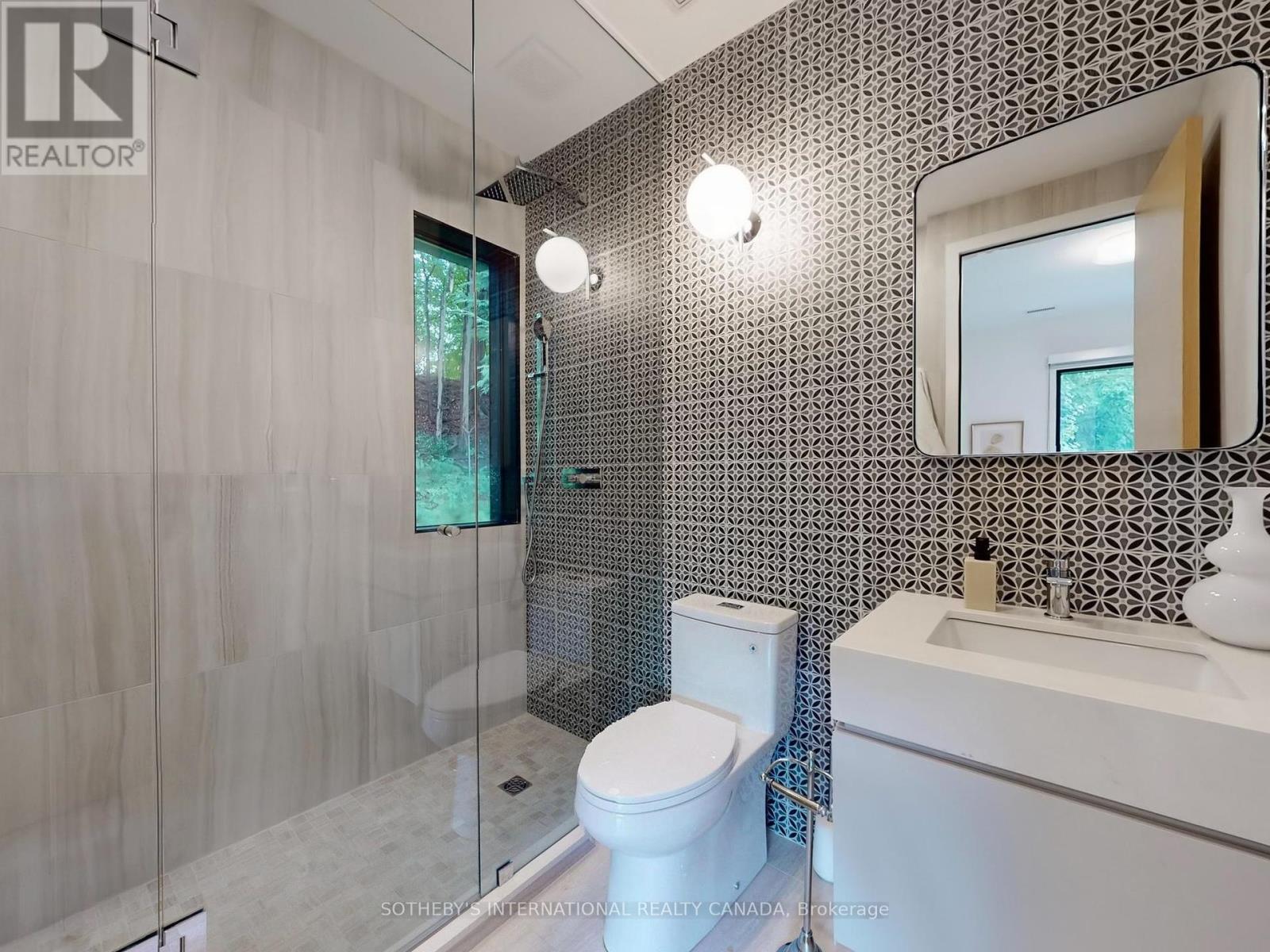 12 Winton Road, Toronto, Ontario  M4N 3E3 - Photo 22 - C12429674