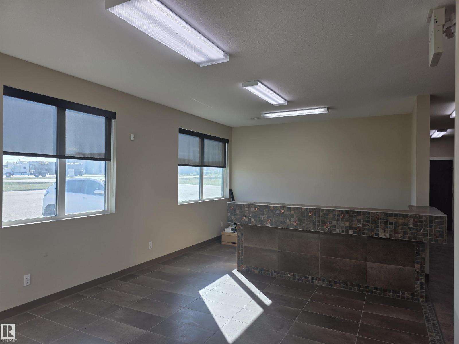 5604 58 Av, Drayton Valley, Alberta  T7A 0B1 - Photo 3 - E4459754