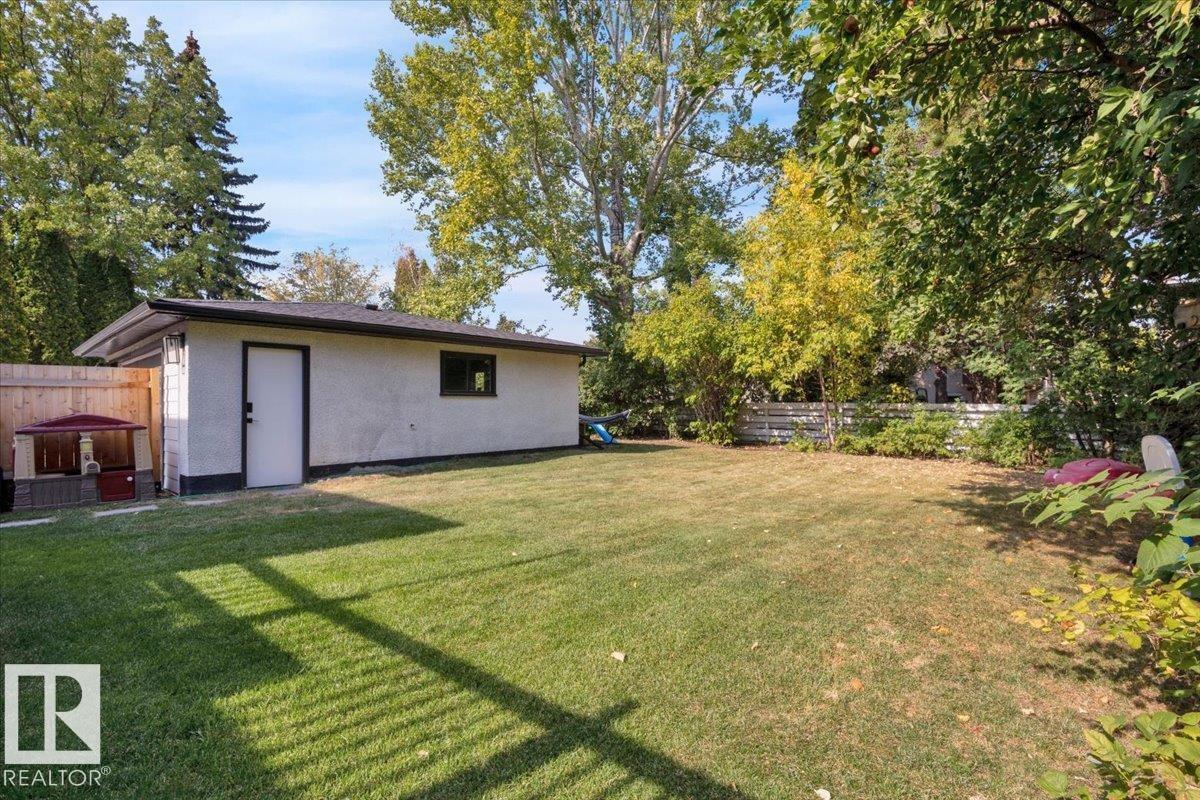 16204 Patricia Dr Nw, Edmonton, Alberta  T5R 5N5 - Photo 52 - E4458292