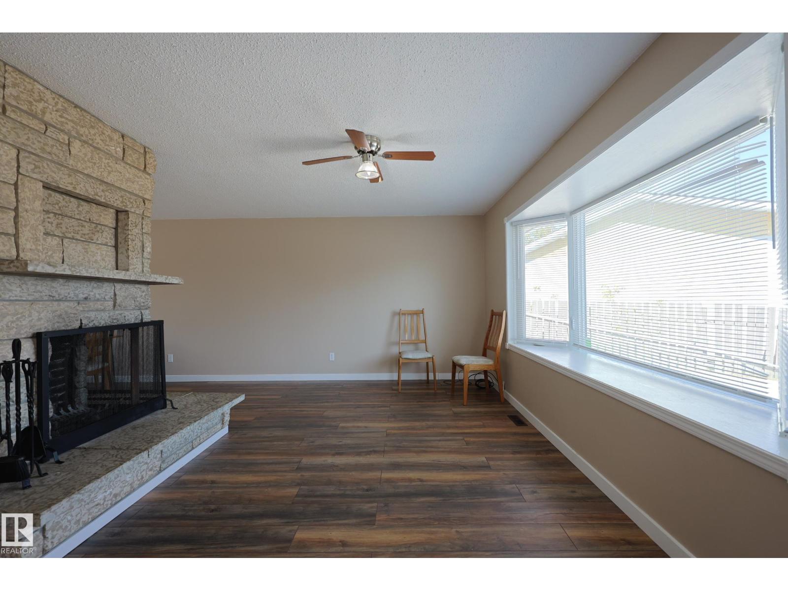 5324 49 Av, Onoway, Alberta  T0E 1V0 - Photo 3 - E4459756