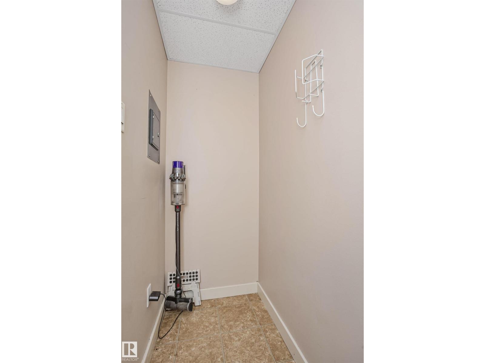 #504 9715 110 St Nw, Edmonton, Alberta  T5K 2M1 - Photo 16 - E4459758
