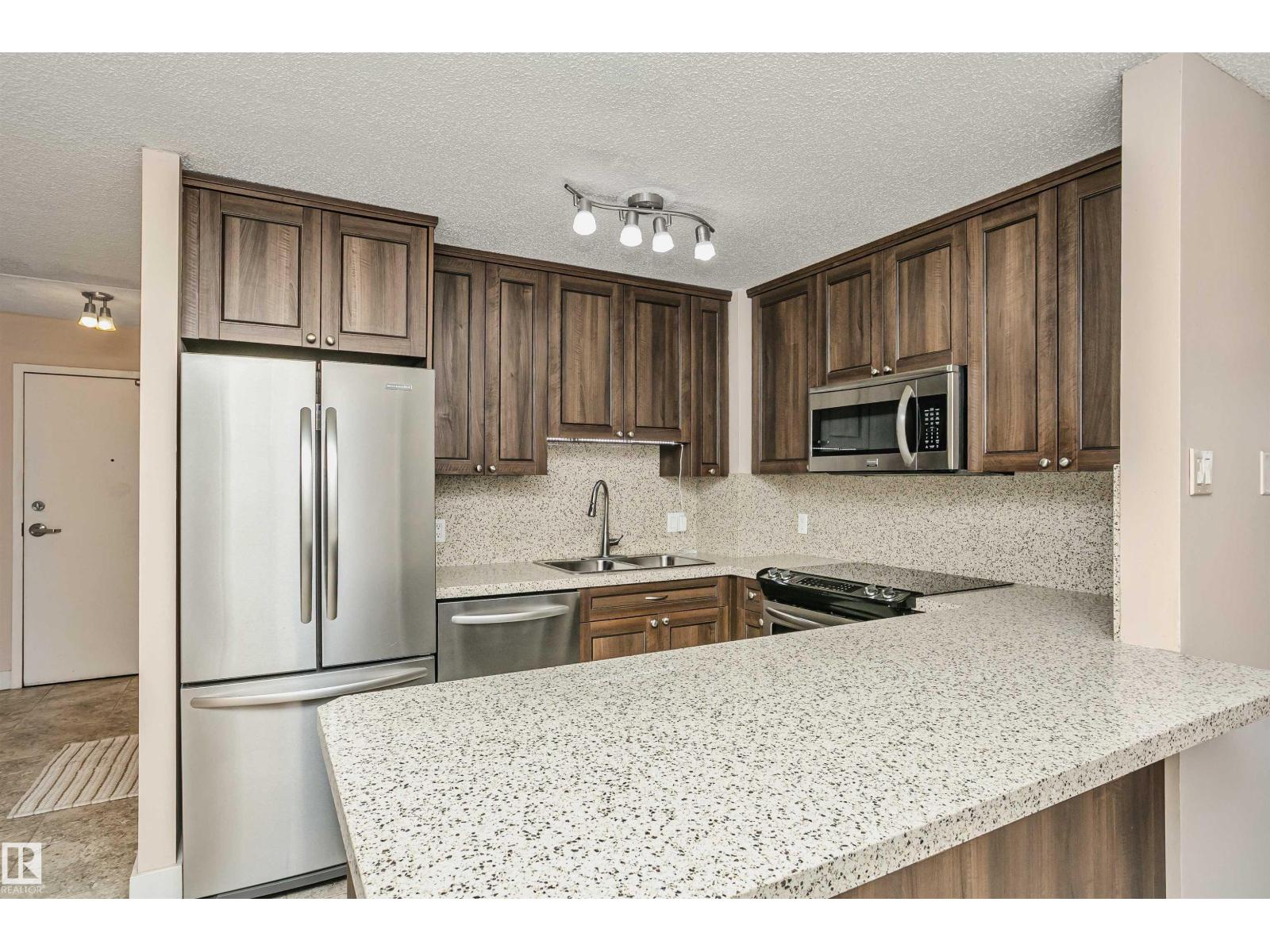 #504 9715 110 St Nw, Edmonton, Alberta  T5K 2M1 - Photo 5 - E4459758