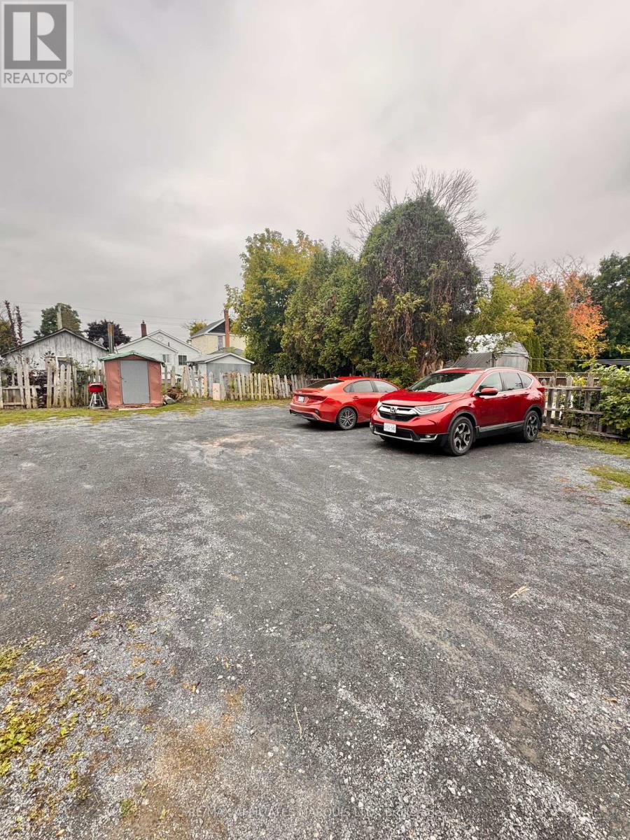 72 Lefebvre Avenue, Cornwall, Ontario  K6H 5G5 - Photo 5 - X12429852