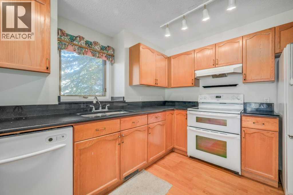 54, 5790 Patina Drive Sw, Calgary, Alberta  T3H 2Y5 - Photo 6 - A2260165