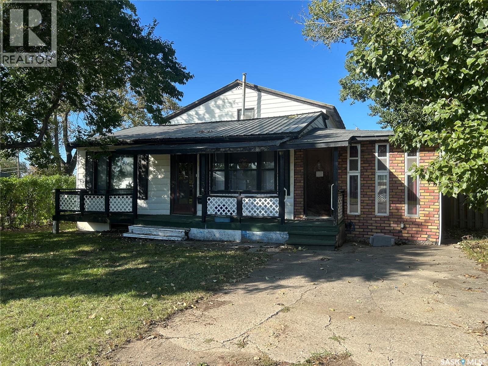 633 King STREET, Estevan, Saskatchewan