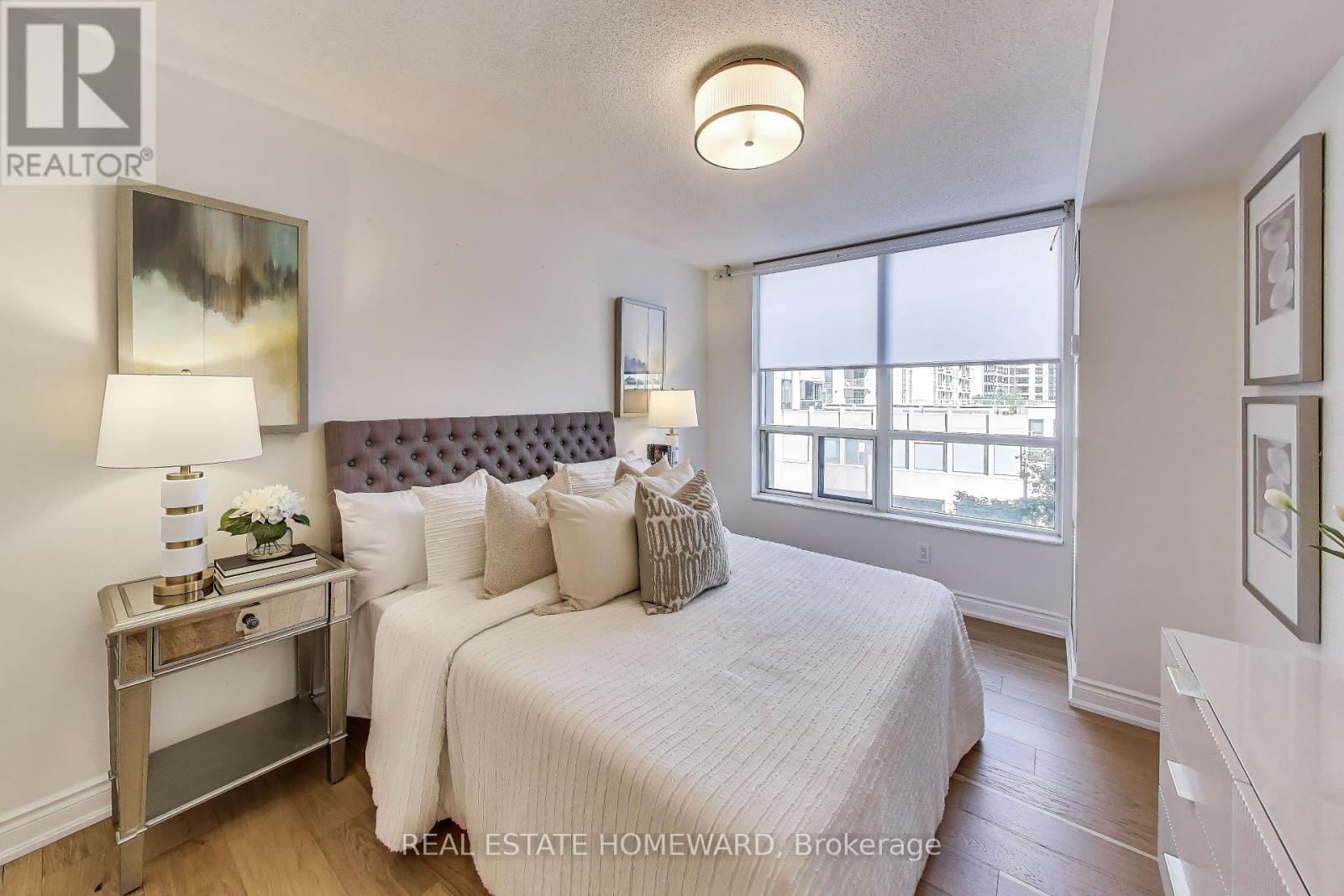 411 - 5 Northtown Way, Toronto, Ontario  M2N 7A1 - Photo 4 - C12429835