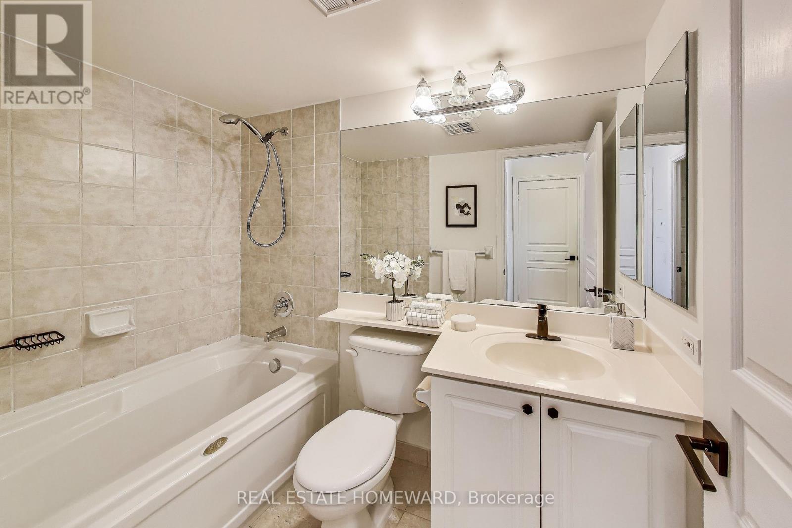 411 - 5 Northtown Way, Toronto, Ontario  M2N 7A1 - Photo 5 - C12429835
