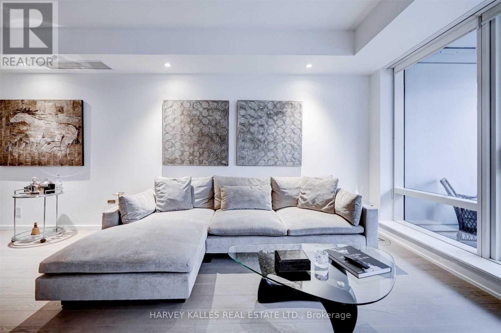 2508 - 180 University Avenue, Toronto, Ontario  M5H 0A2 - Photo 18 - C12429841