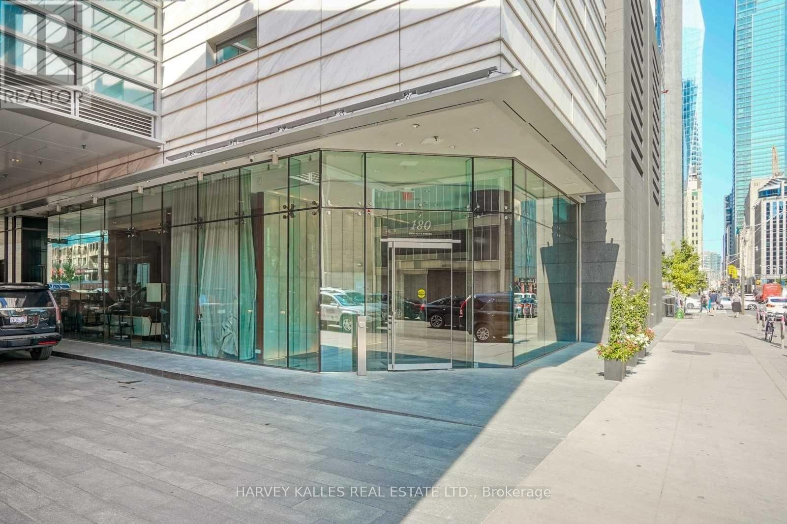 2508 - 180 University Avenue, Toronto, Ontario  M5H 0A2 - Photo 2 - C12429841