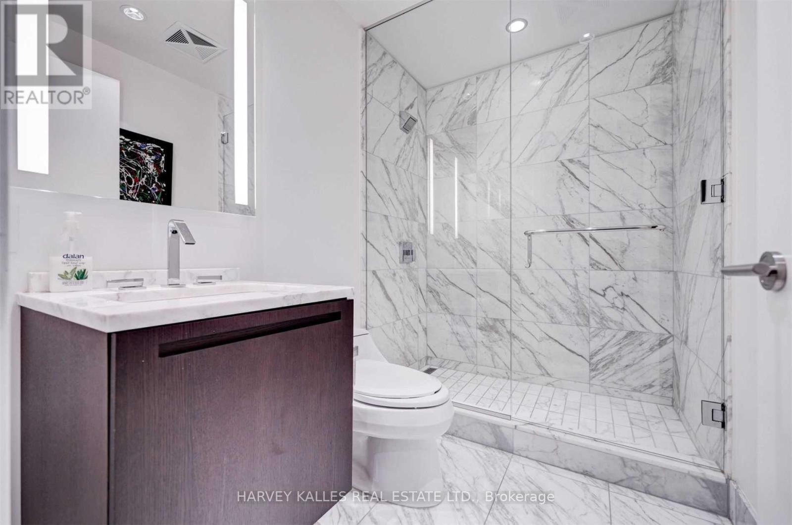 2508 - 180 University Avenue, Toronto, Ontario  M5H 0A2 - Photo 23 - C12429841