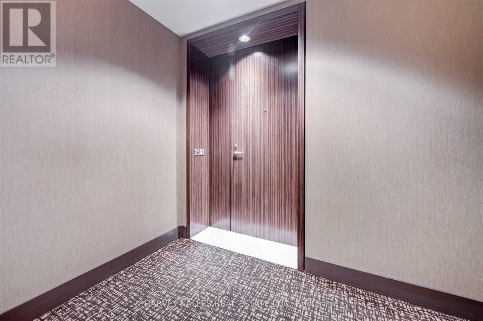 2508 - 180 University Avenue, Toronto, Ontario  M5H 0A2 - Photo 4 - C12429841
