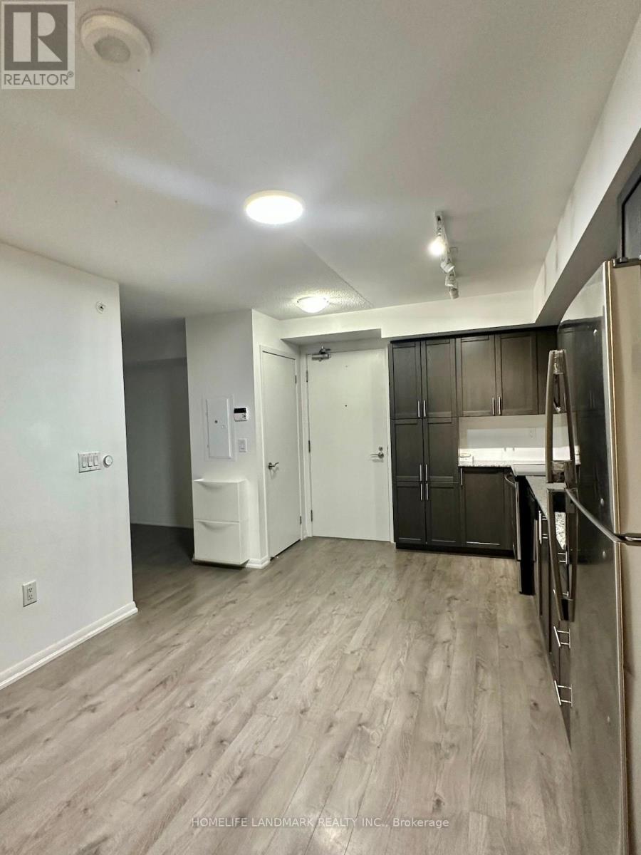 412 - 3091 Dufferin Street, Toronto, Ontario  M6A 0C4 - Photo 5 - W12397563