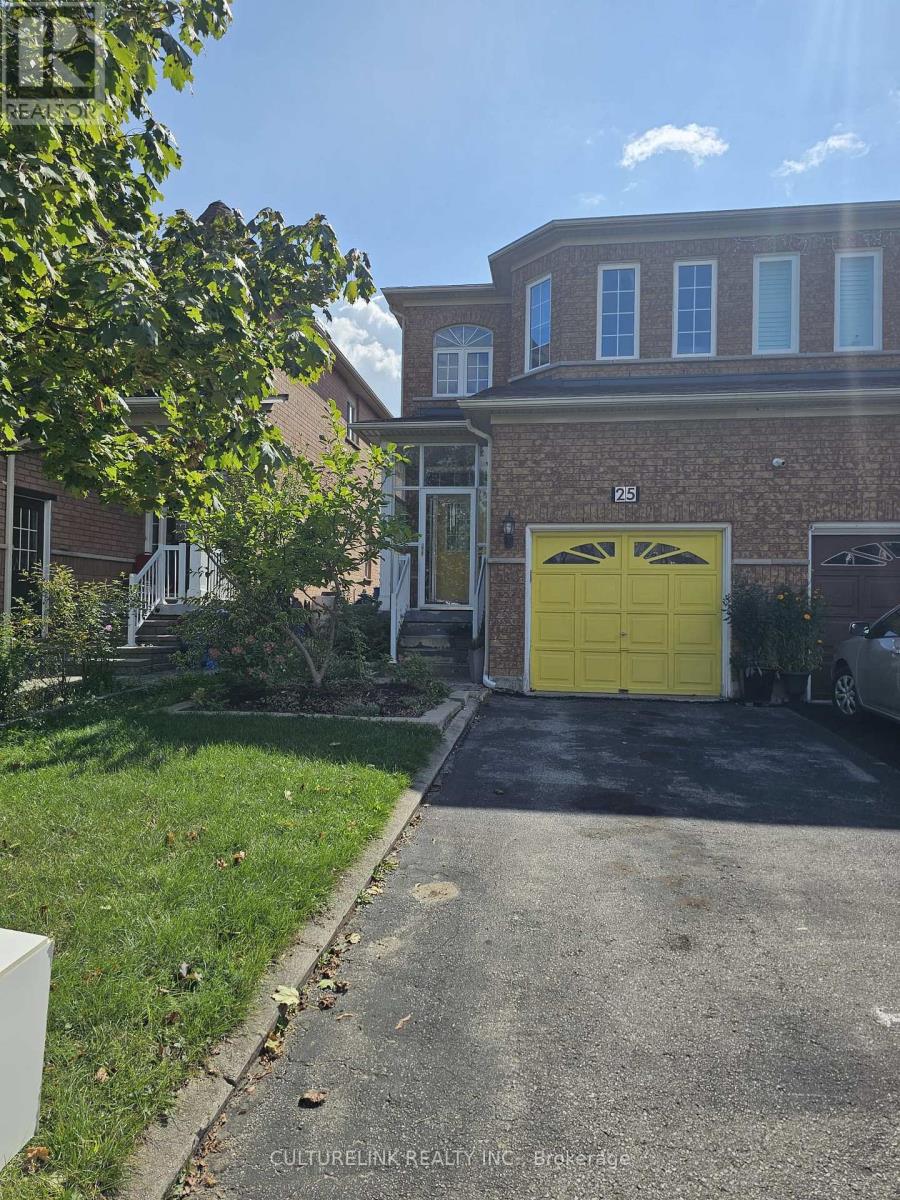 25 RED HAWK ROAD, Toronto, Ontario