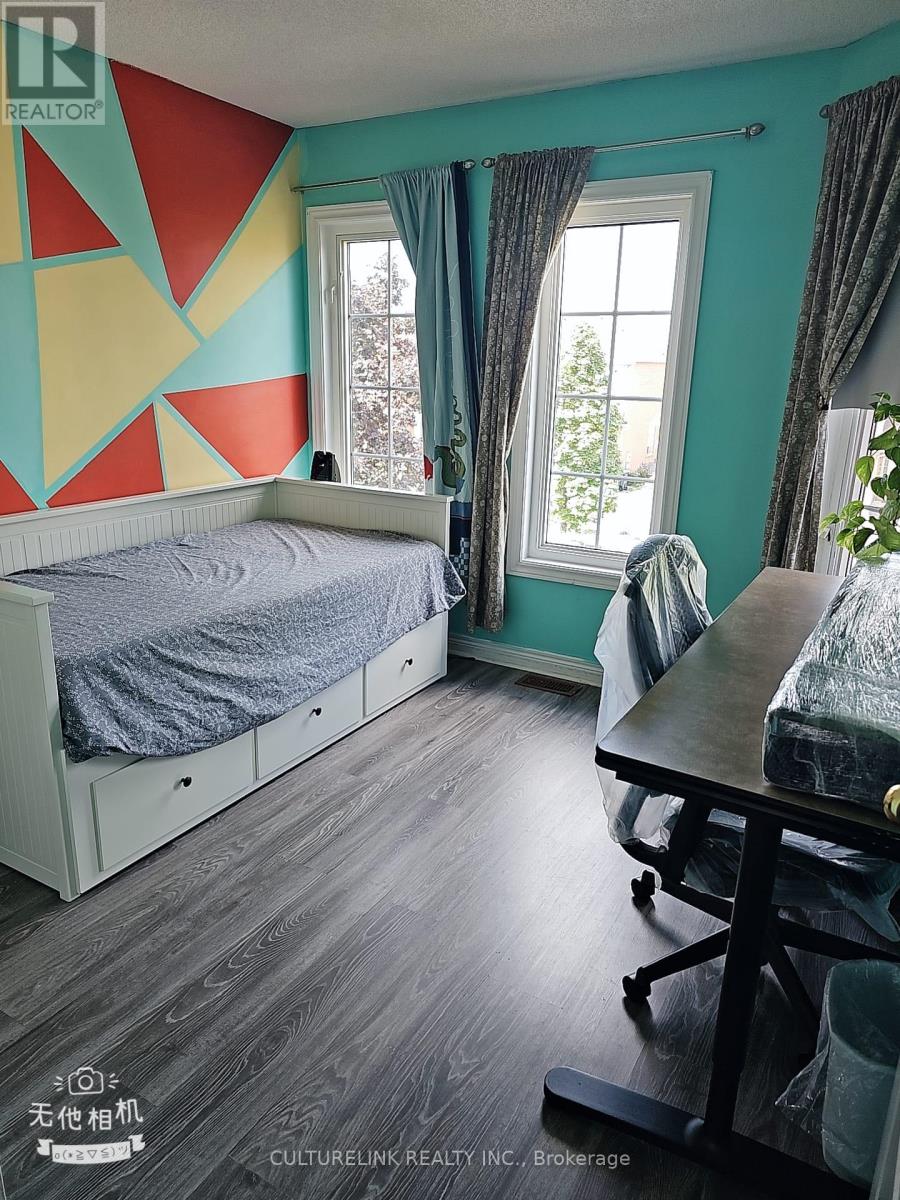 25 Red Hawk Road, Toronto, Ontario  M1B 6B2 - Photo 18 - E12429834